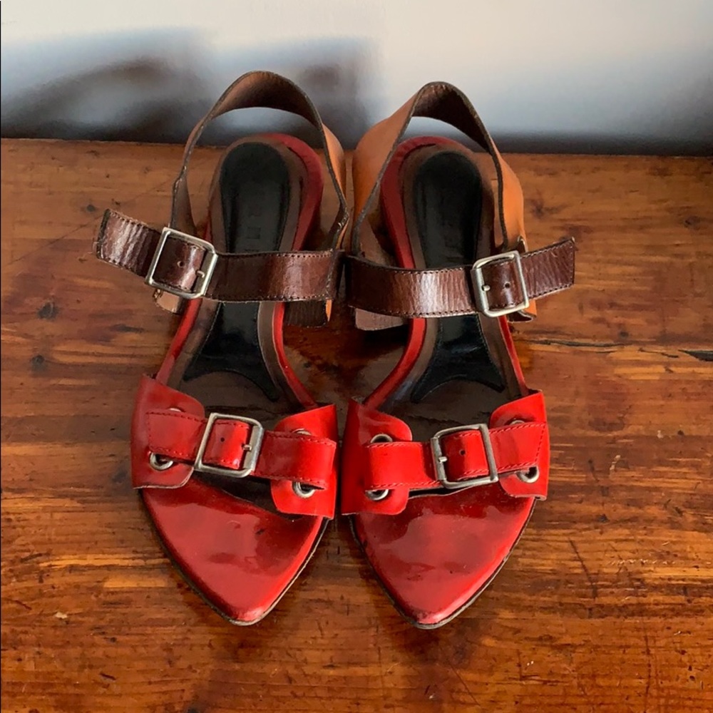 Marni unique patent leather sandals